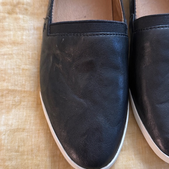 Frye black leather flats - Picture 5 of 17